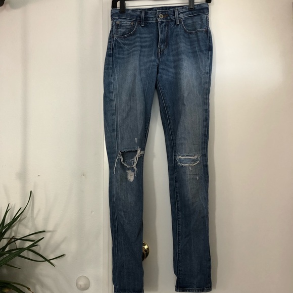 Levi’s - Picture 2 of 6